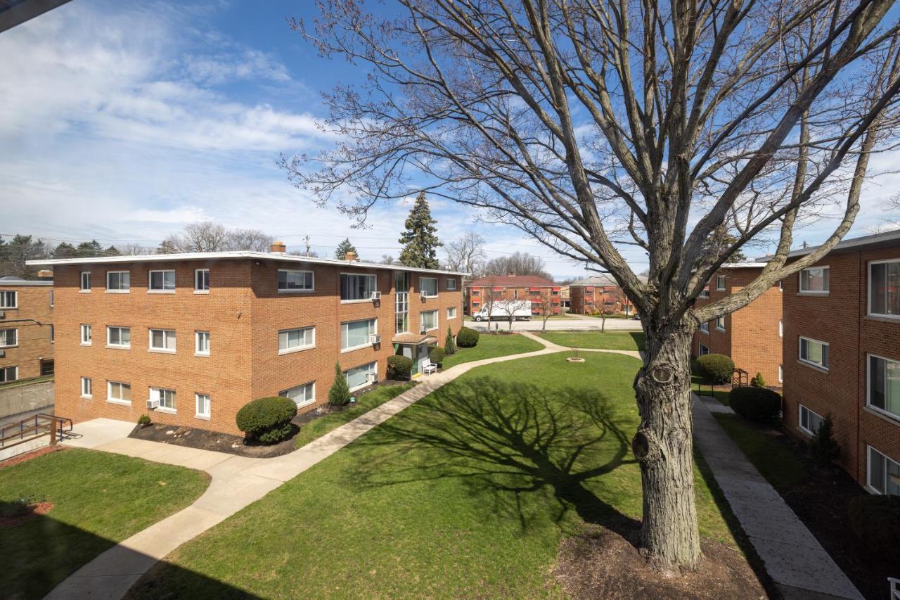 Georgetown Villas 3-2C Close To Cleveland Airport And Fairview Hospital Ideal For Long Stays! Fairview Park Екстер'єр фото